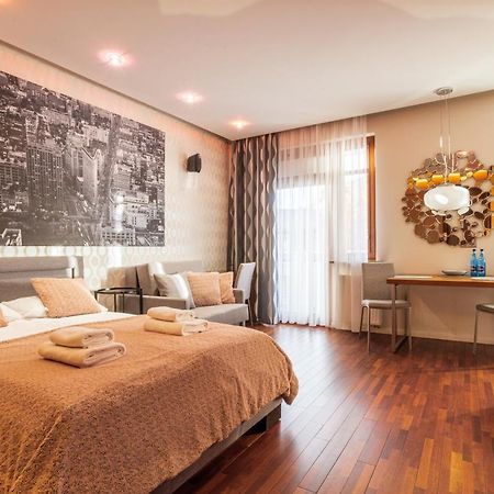 Broadway - Neptun Park By Oneapartments Gdansk Bagian luar foto
